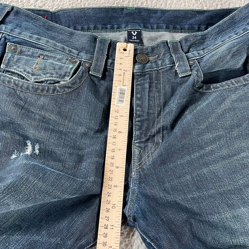 True Religion Men's Geno Flap SE Jeans Denim Blue Wash Size 34 Relax Slim Distre